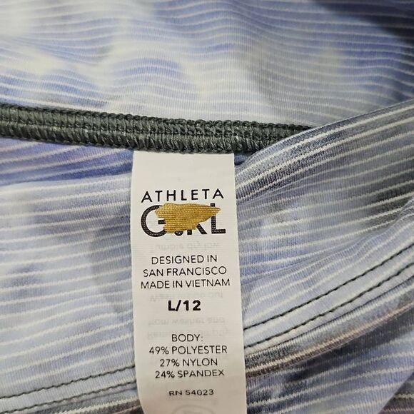 Athleta Girl Size Large /12 Chit Chat Blue And Grey Textured Capri - Picture 5 of 7